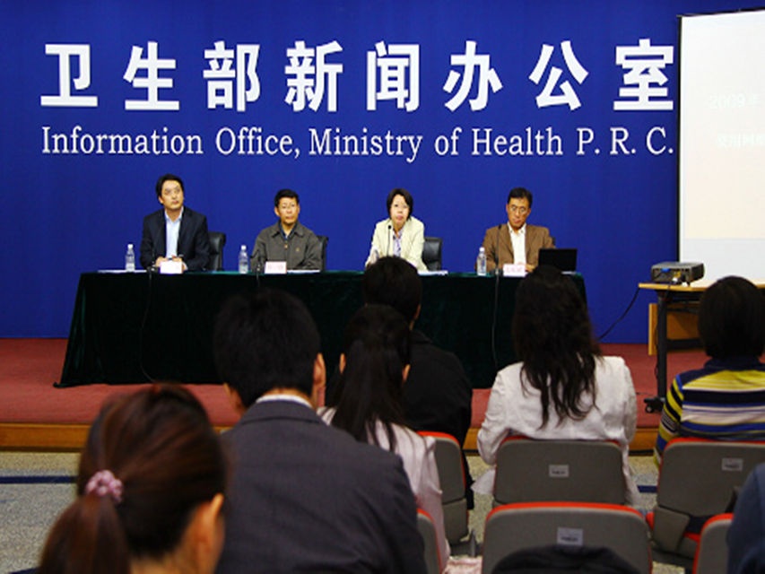 NEWS | 國(guó)家正式出臺(tái)《親子游泳行業(yè)標(biāo)準(zhǔn)》