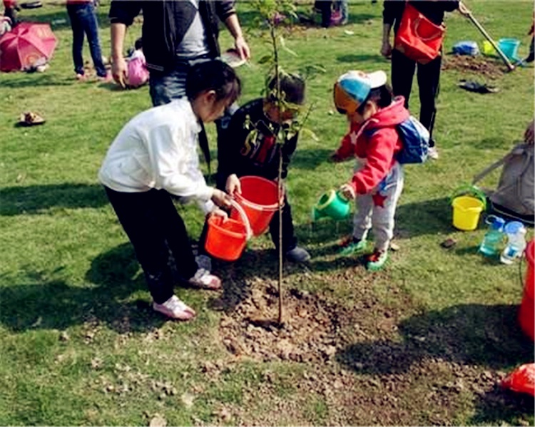 【3.12植樹節(jié)活動招募】讓我們一起給地球點“顏色”看看！植樹+踏青+農(nóng)家院午餐+親子采摘全包含！